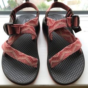 Kids Chacos size 1 - best kids’ shoes ever!